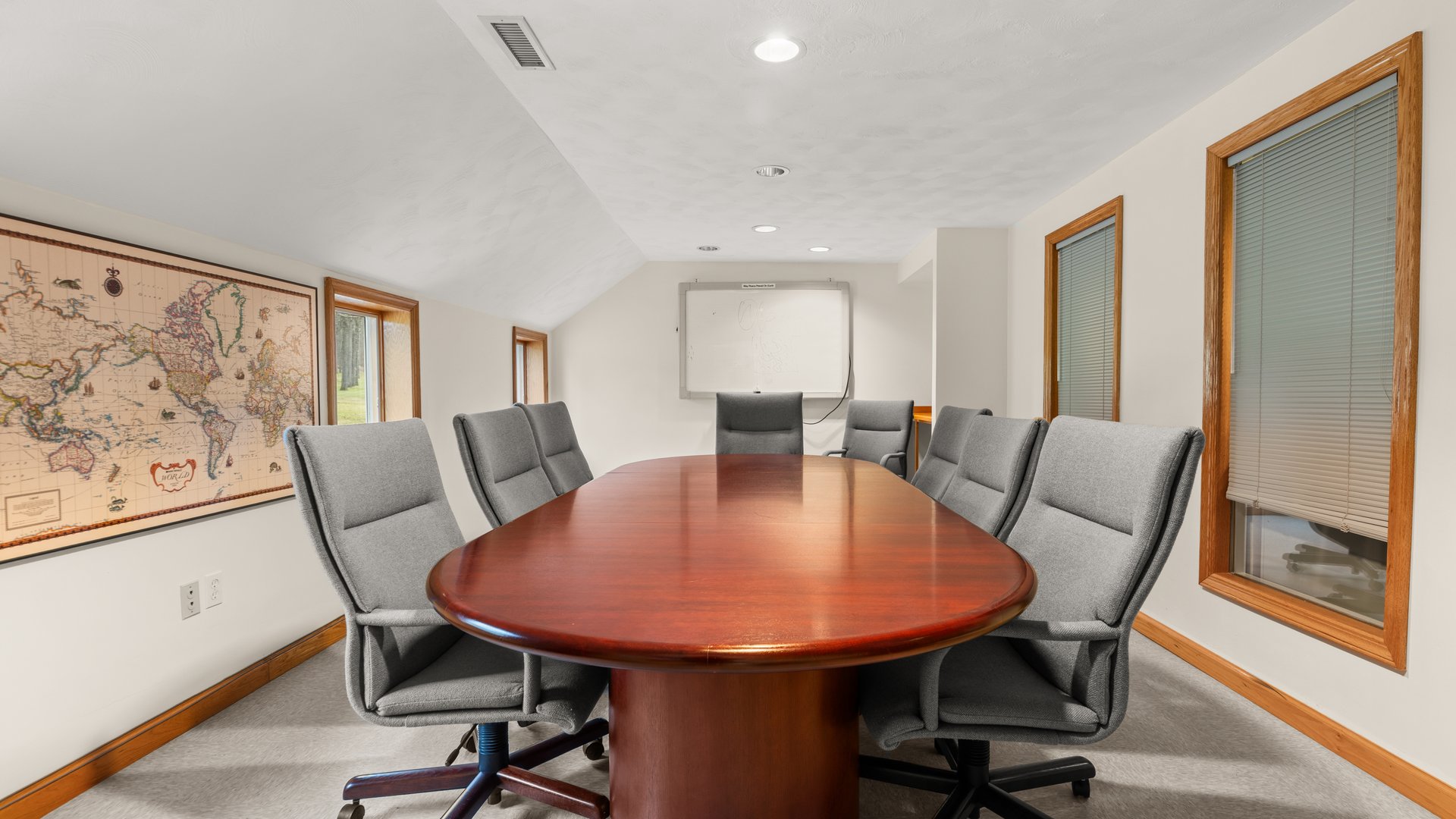 26 Benton Road Photo 16