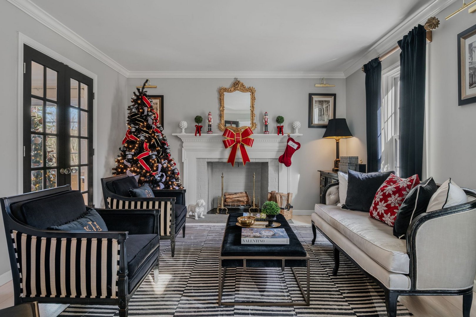 9 Essex Hills Drive Photo 13