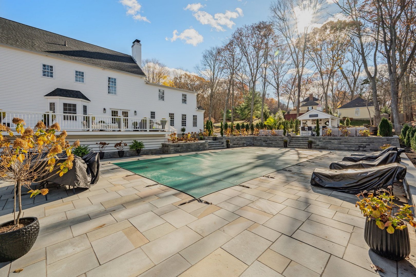 9 Essex Hills Drive Photo 29