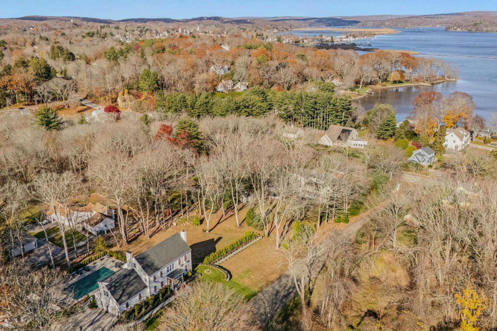 9 Essex Hills Drive Photo 36