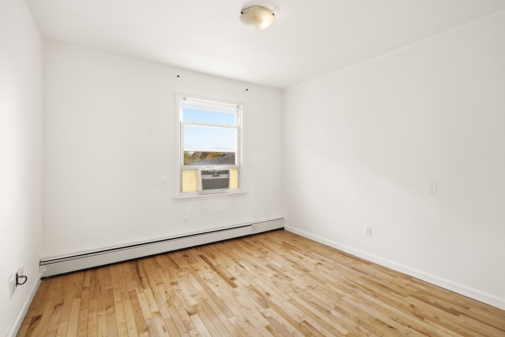 8 Elicar Terrace Photo 21