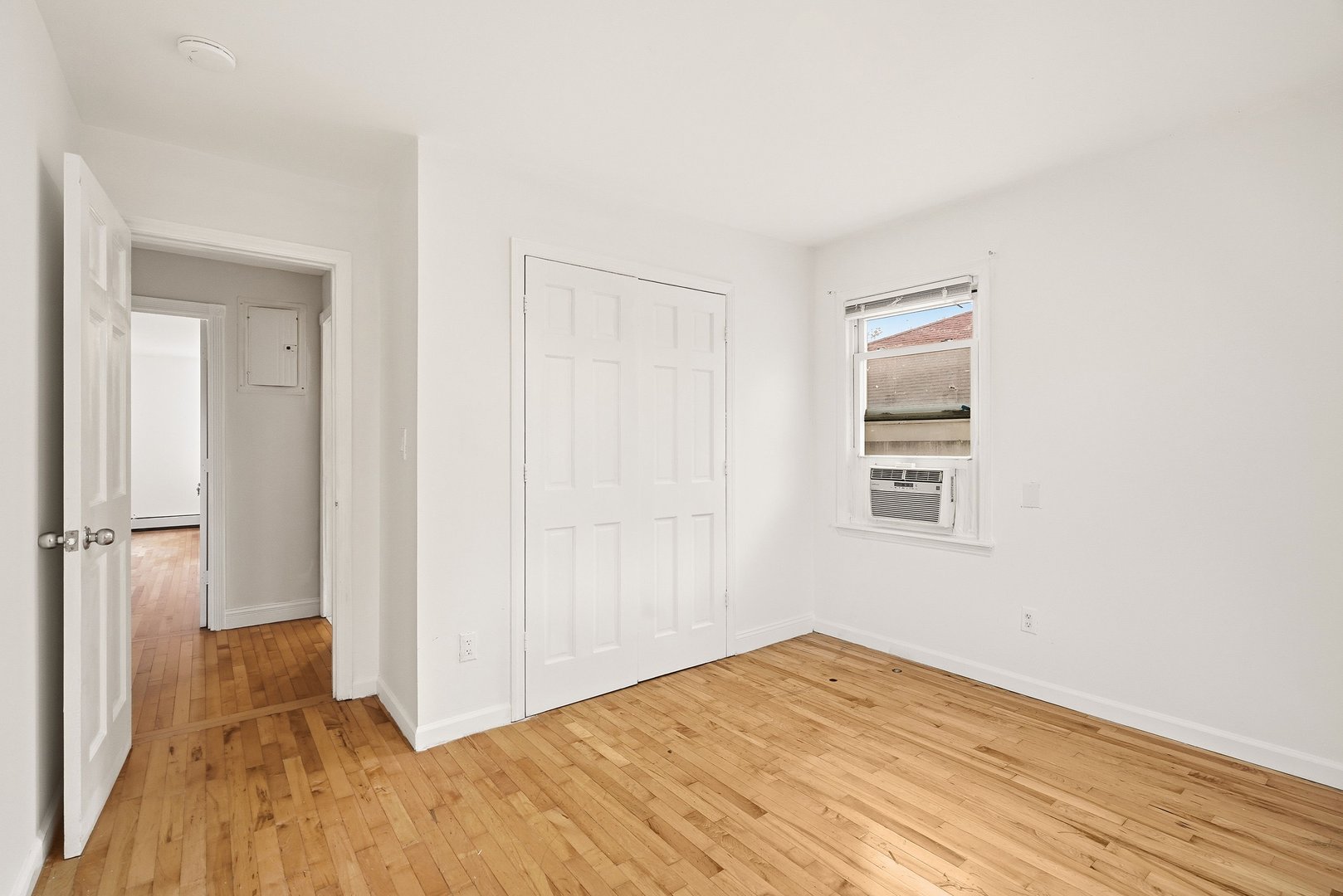 8 Elicar Terrace Photo 24