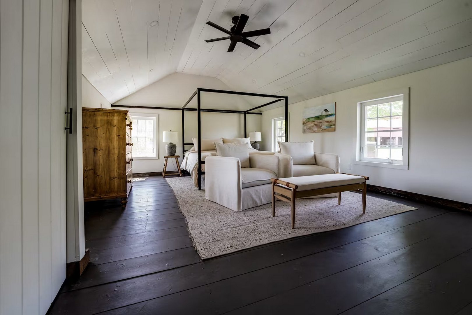 740 Little City Road Photo 15