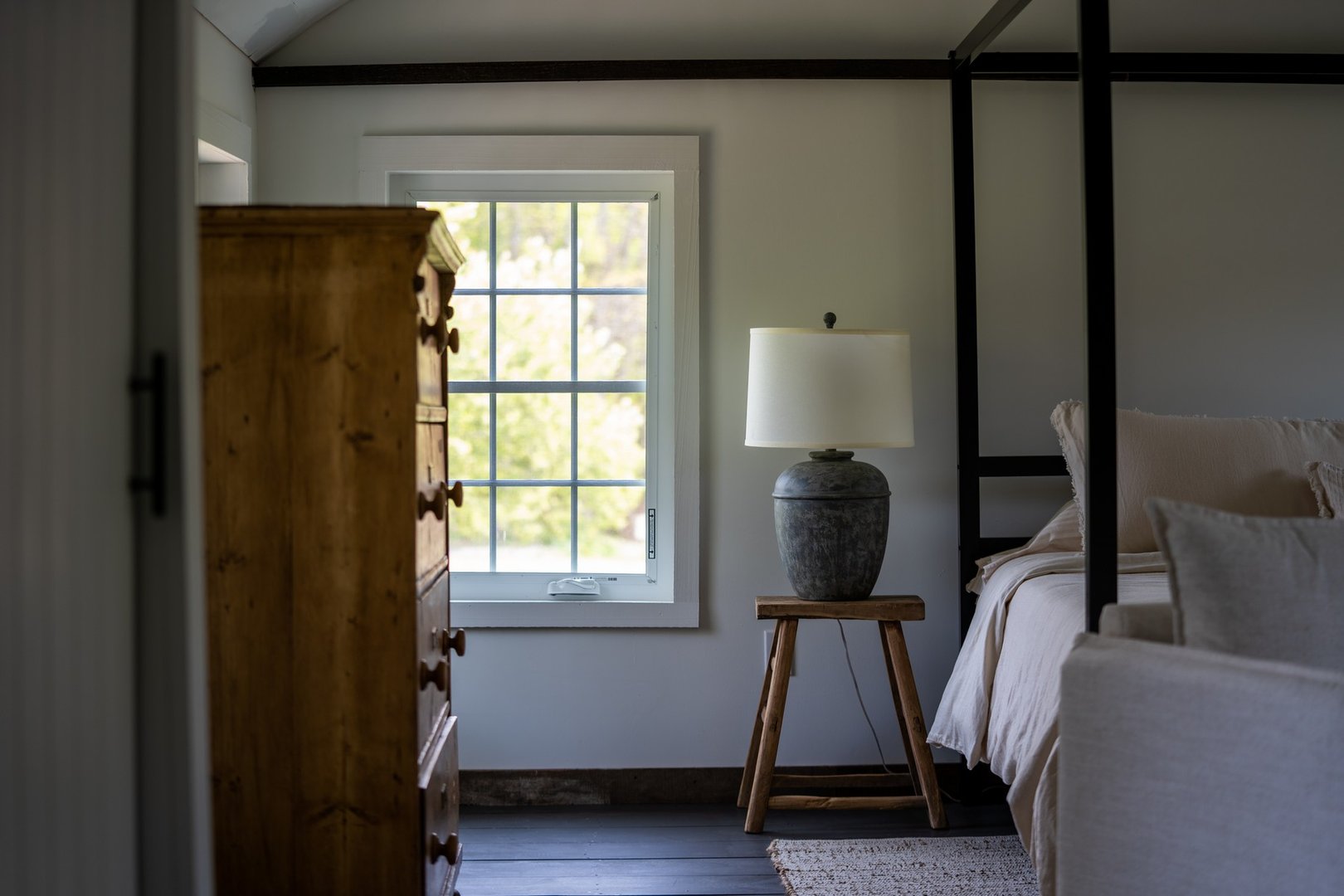 740 Little City Road Photo 16