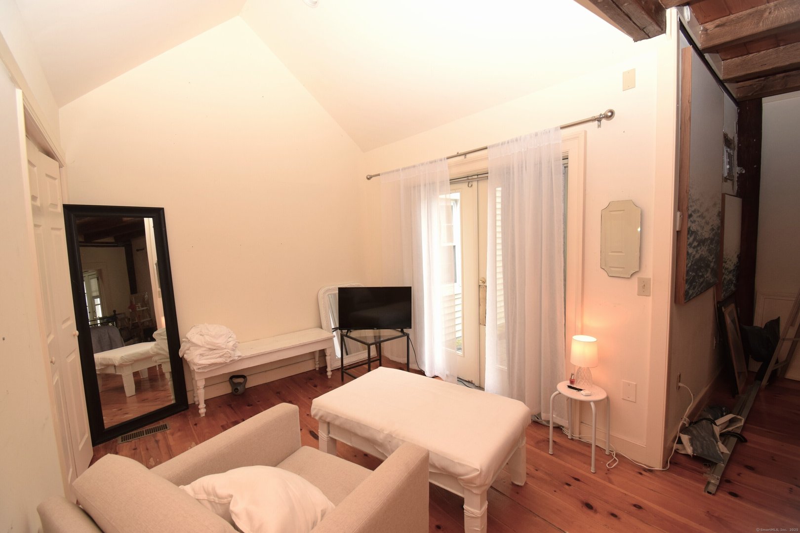 1306 Boston Post Road Photo 7