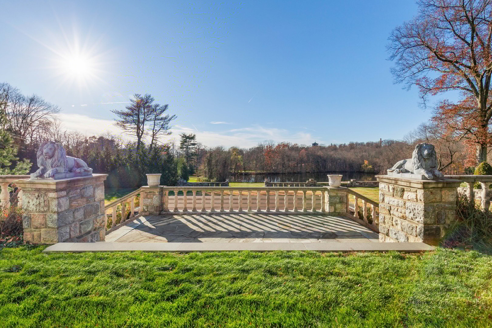 83 Somerstown Road Photo 4