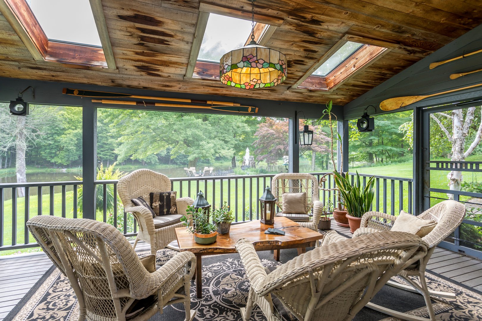 21 Jericho Road North Photo 11