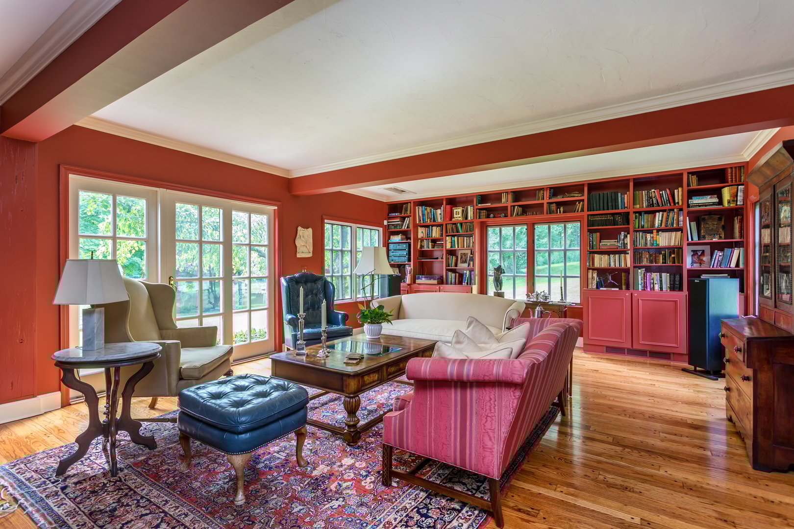 21 Jericho Road North Photo 13