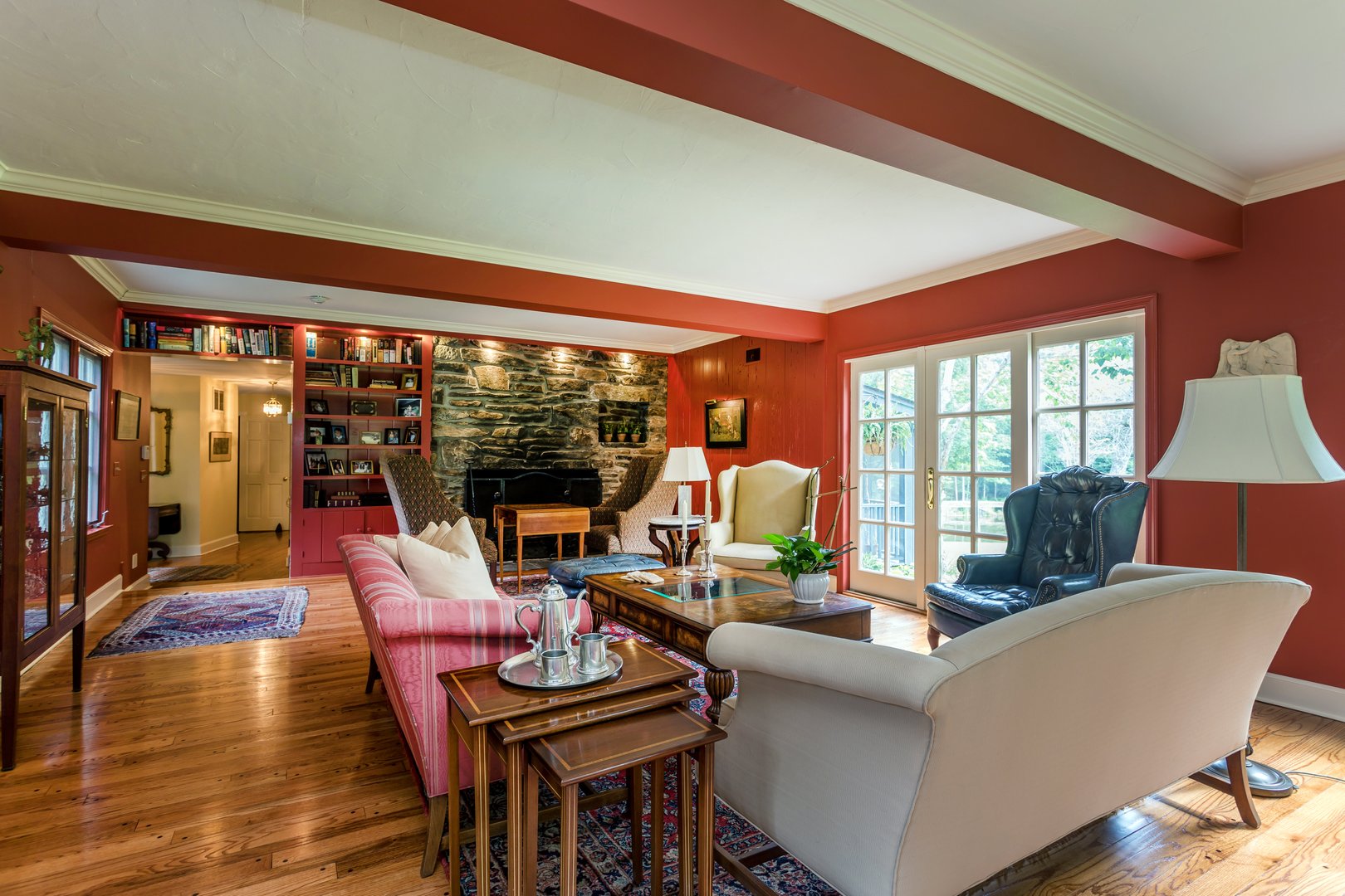 21 Jericho Road North Photo 14