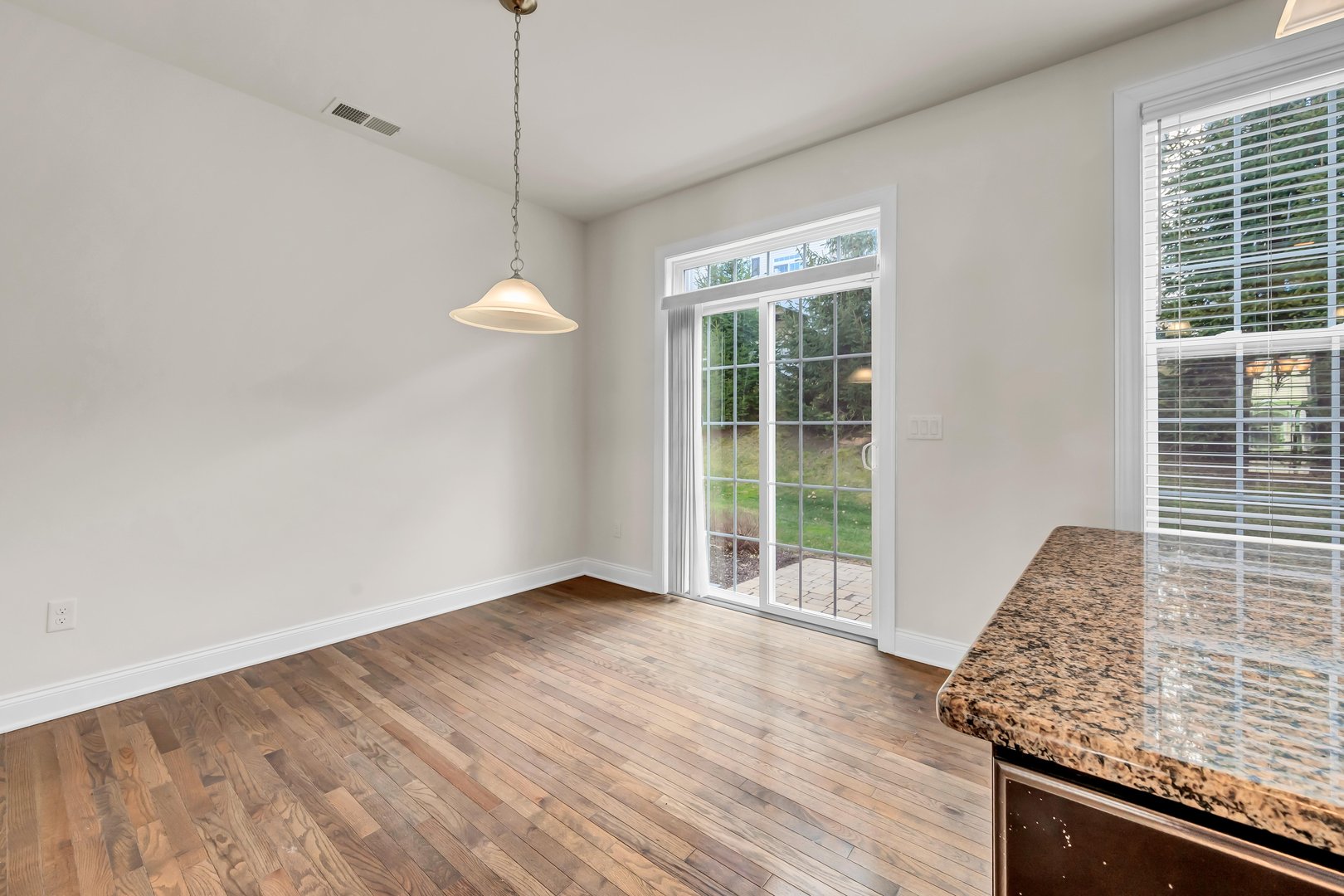 10 Putnam Lane #10 Photo 14