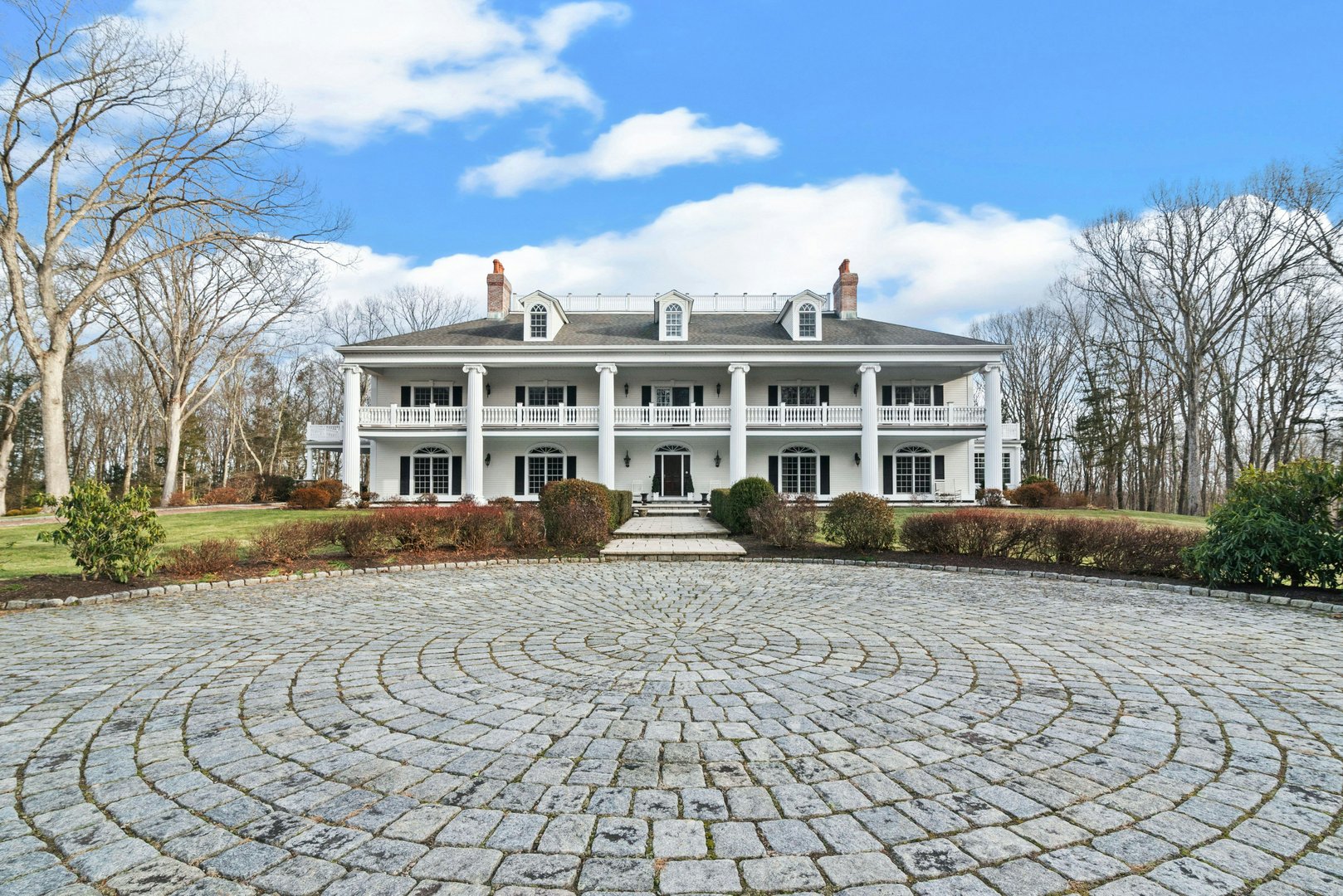 63 Turney Road Photo 2