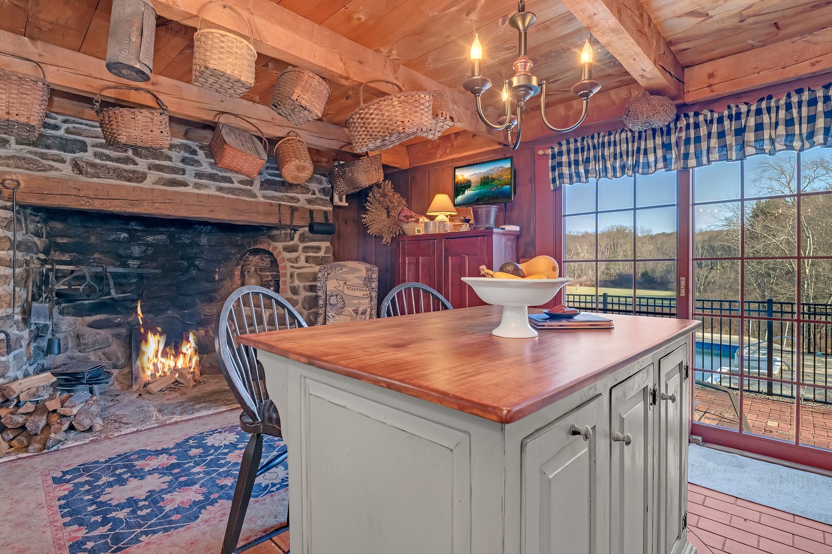 49 Upper Road Photo 28