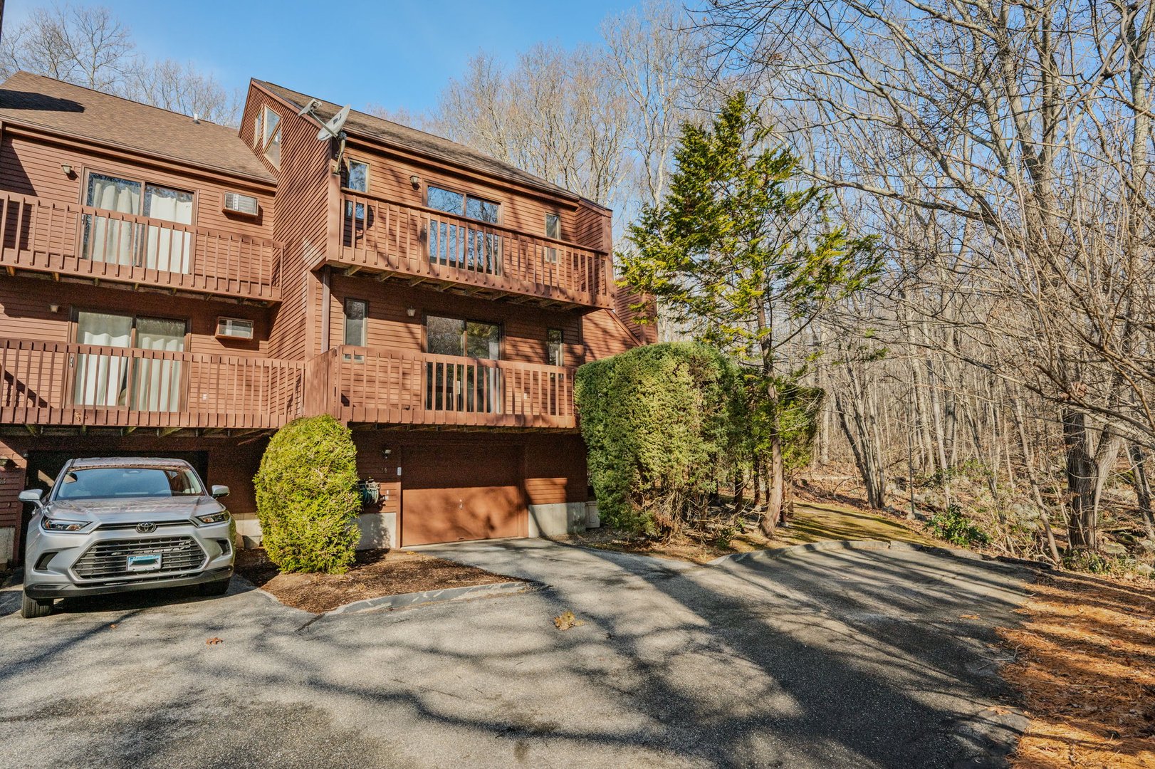 97 West Main Street  #Apt 24 Photo 2