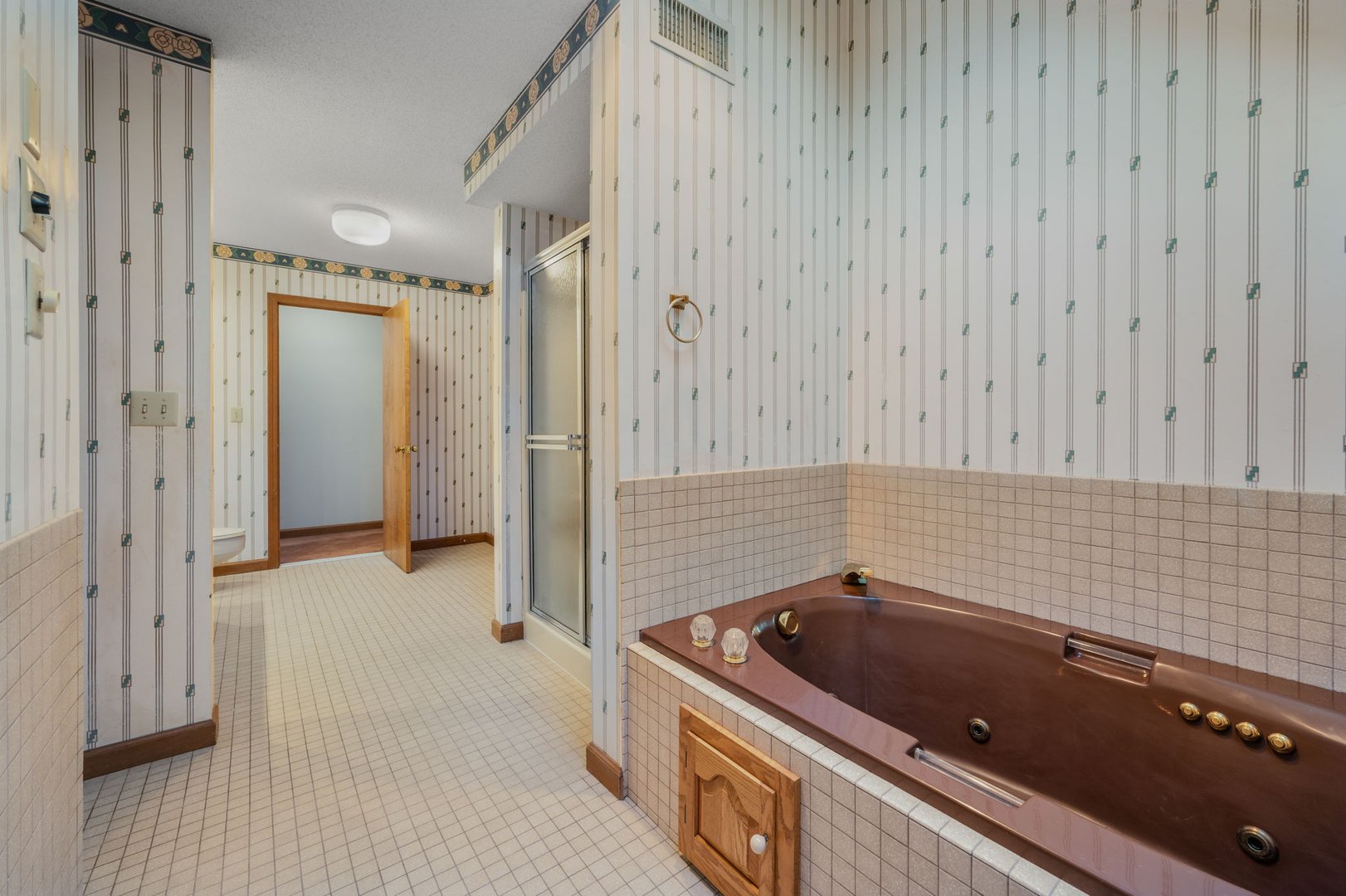 97 West Main Street  #Apt 24 Photo 24