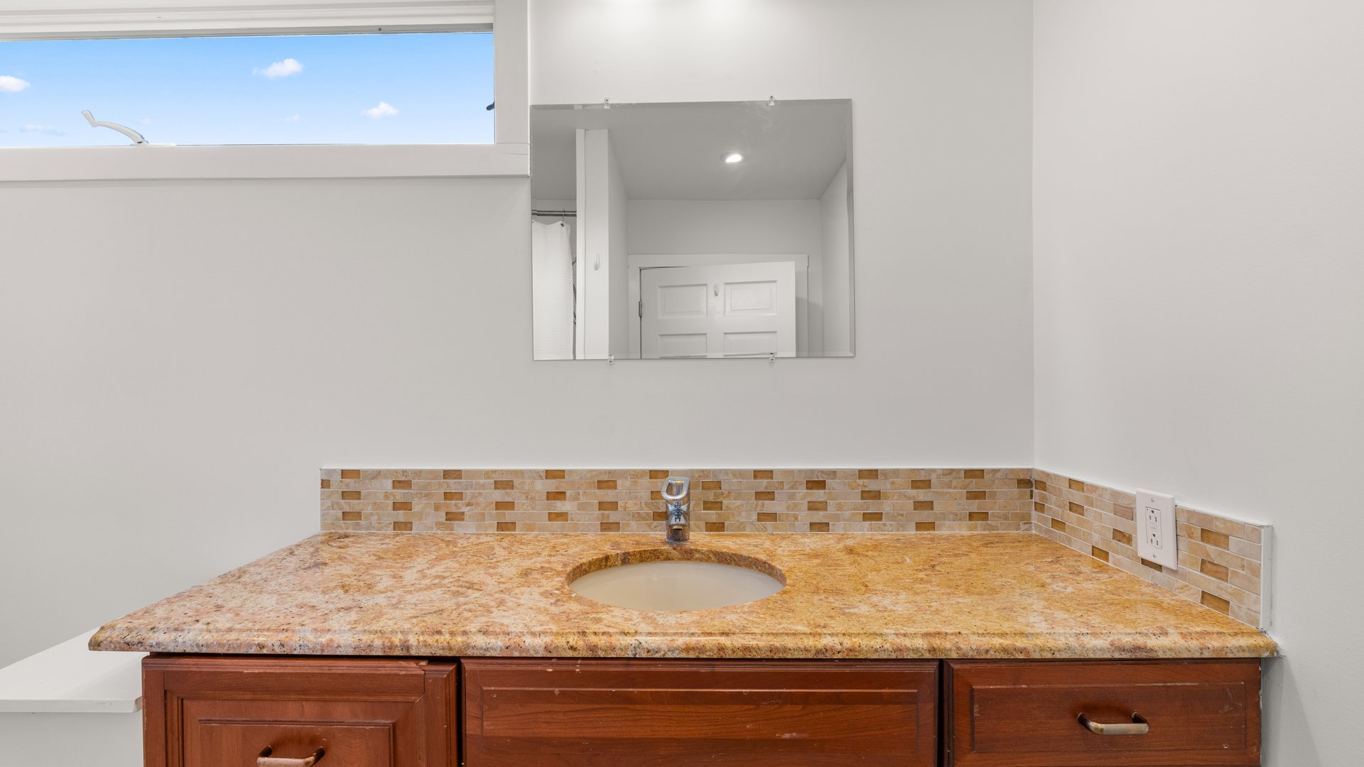 160 High St Photo 42