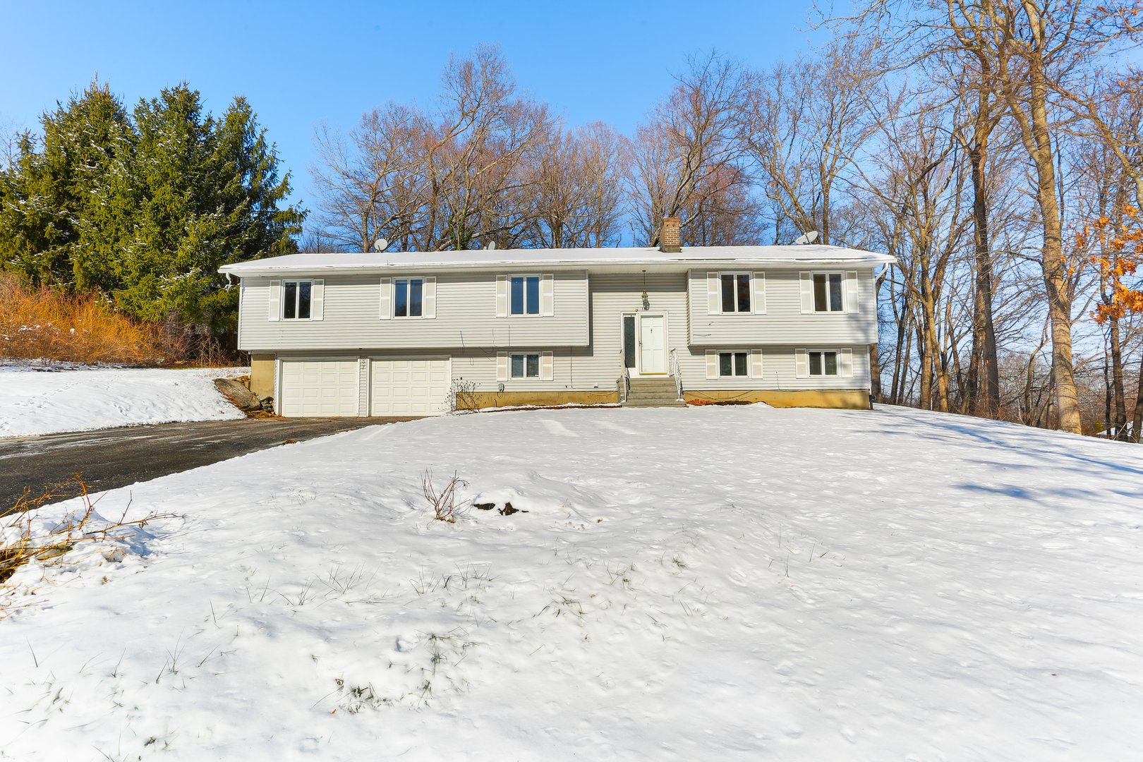 37 Kitcher Court Photo 2