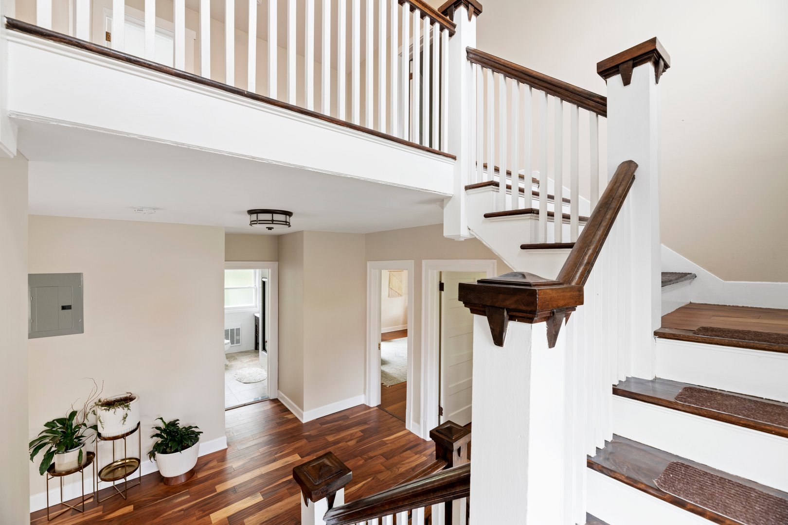 209 Van Cortlandt Park Avenue Photo 19