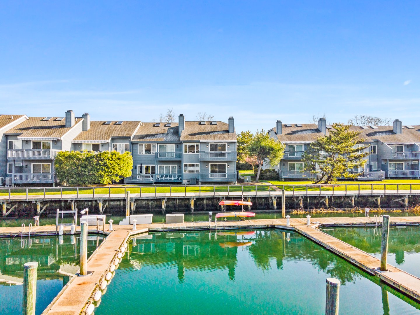 1 Island Drive  #21 Photo 1