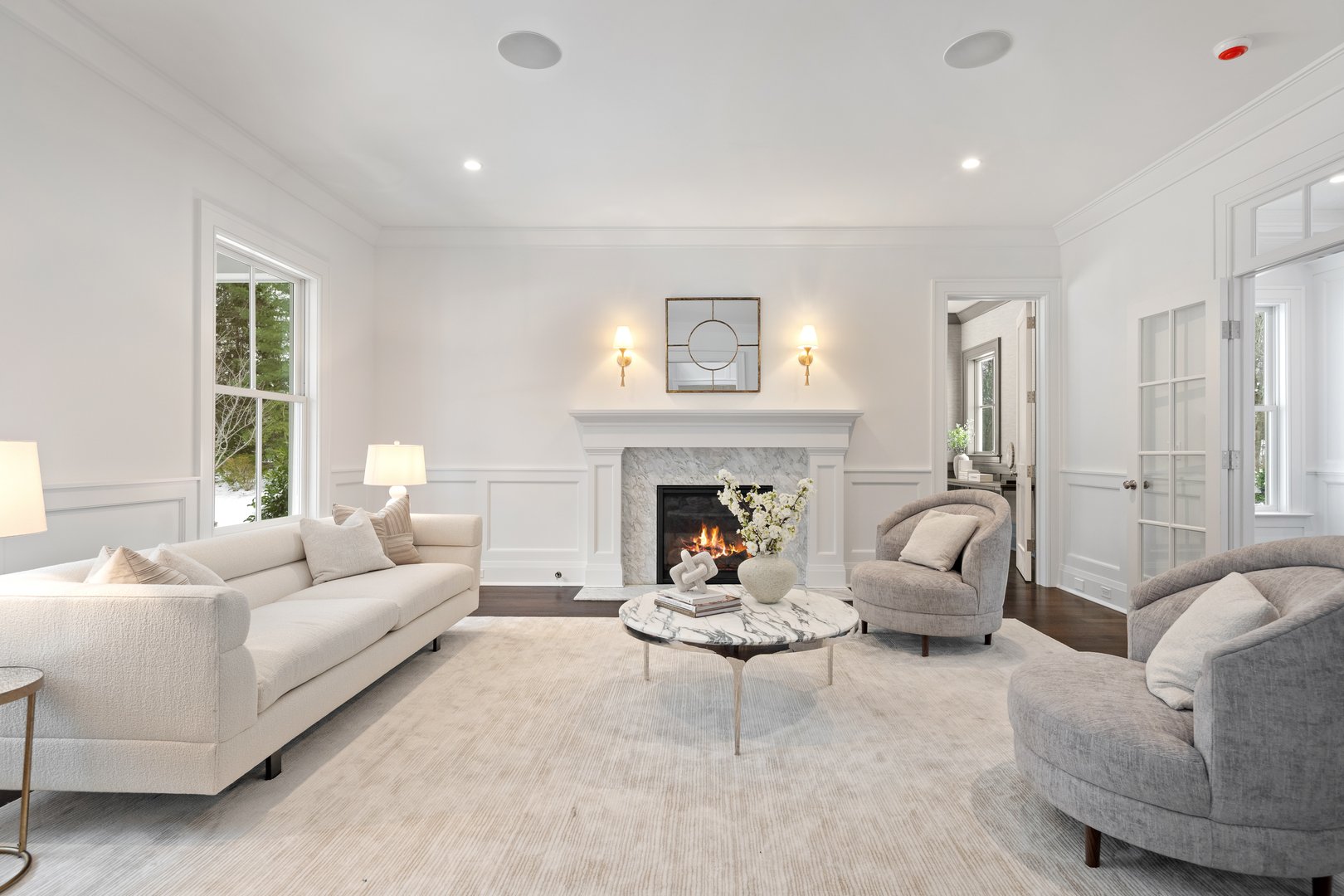 928 West Road Photo 19