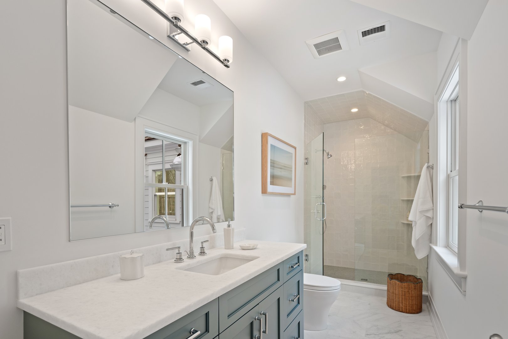 928 West Road Photo 29