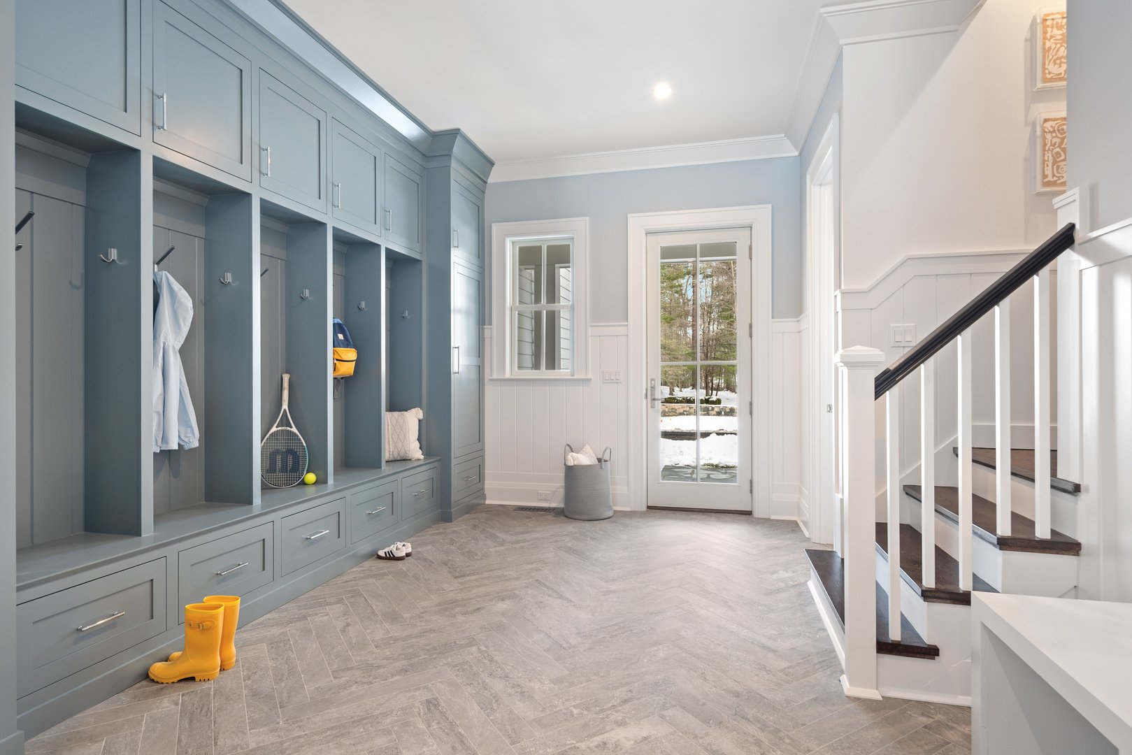 928 West Road Photo 32