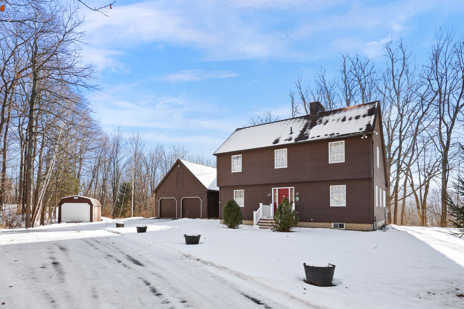 132 Outlook Ave Photo 45