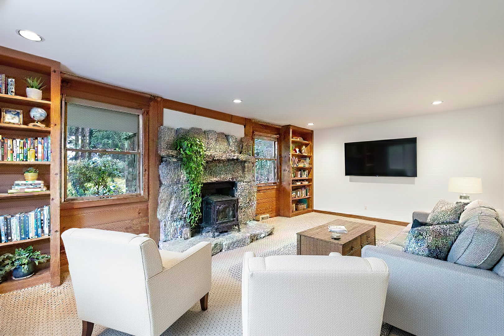 1 Long Wall Road Photo 2