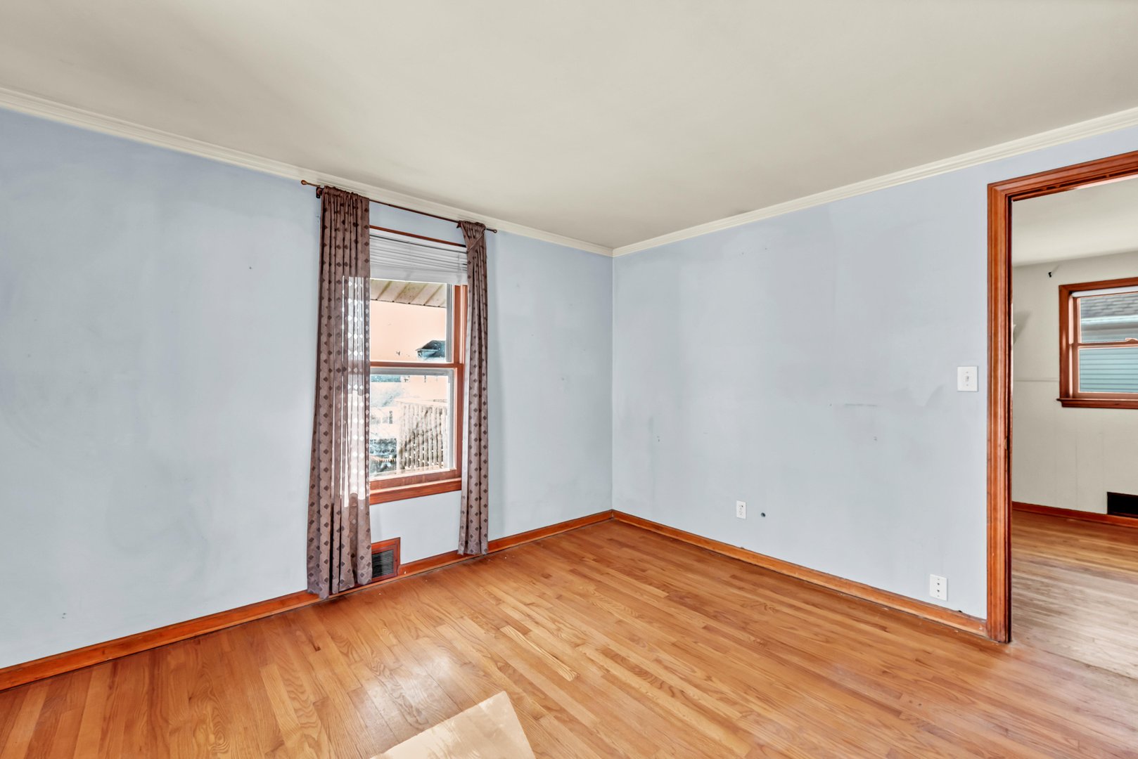 18 James Street Photo 14