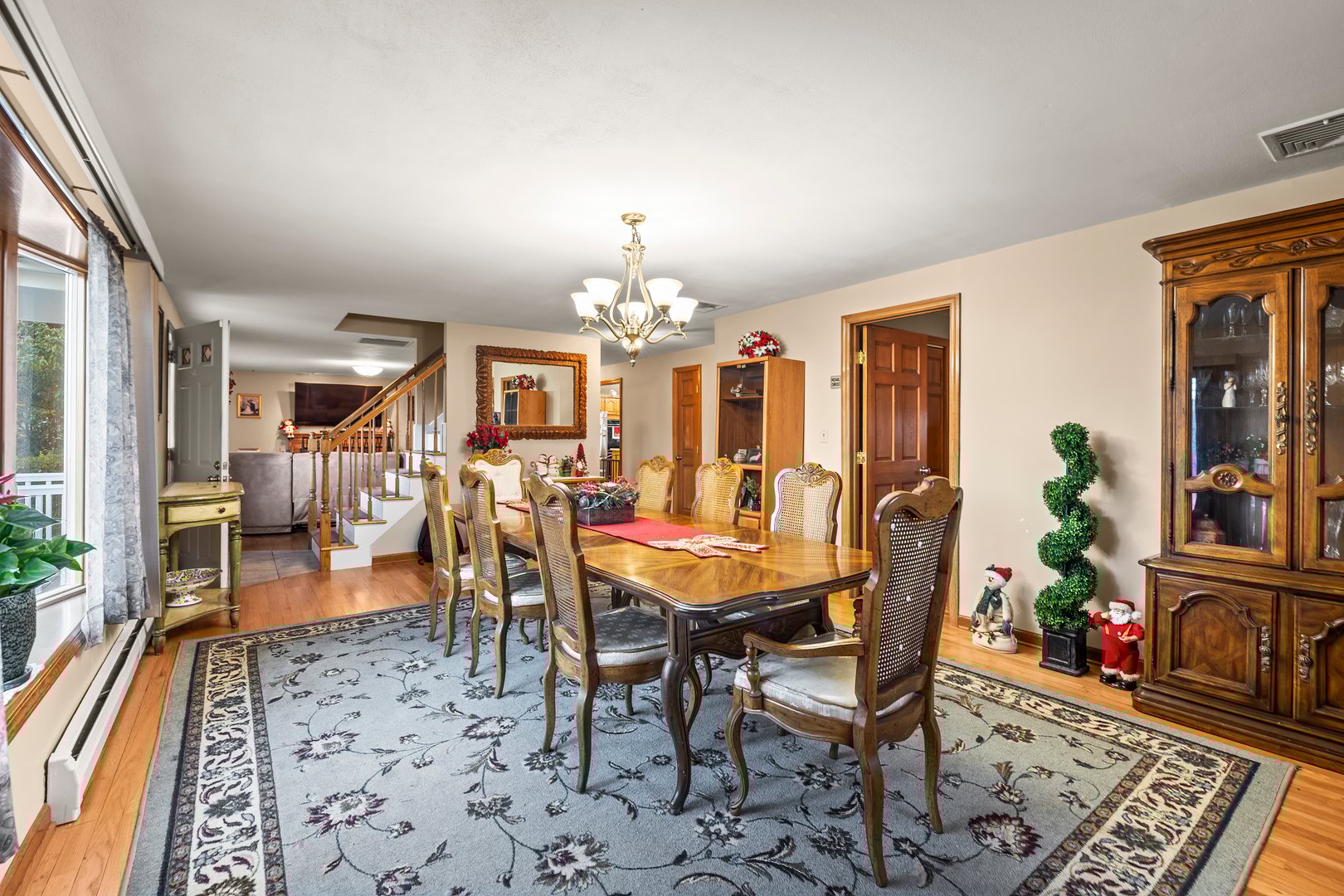 396 Walnut Tree Hill Road Photo 3