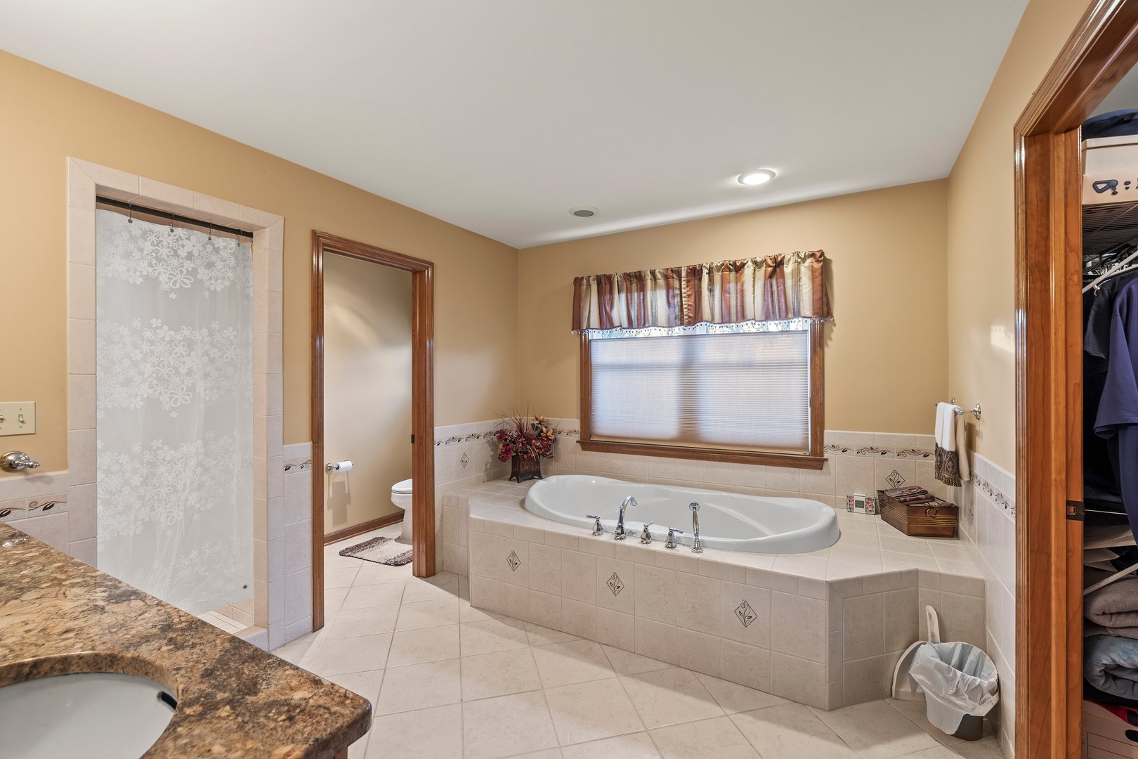 396 Walnut Tree Hill Road Photo 19