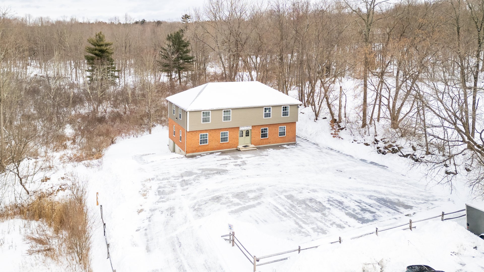 928 Bantam Road Photo 2