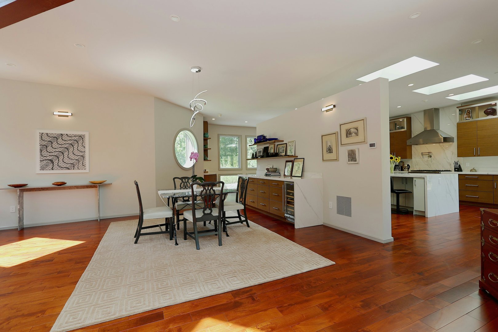 88 Green Lane Photo 9