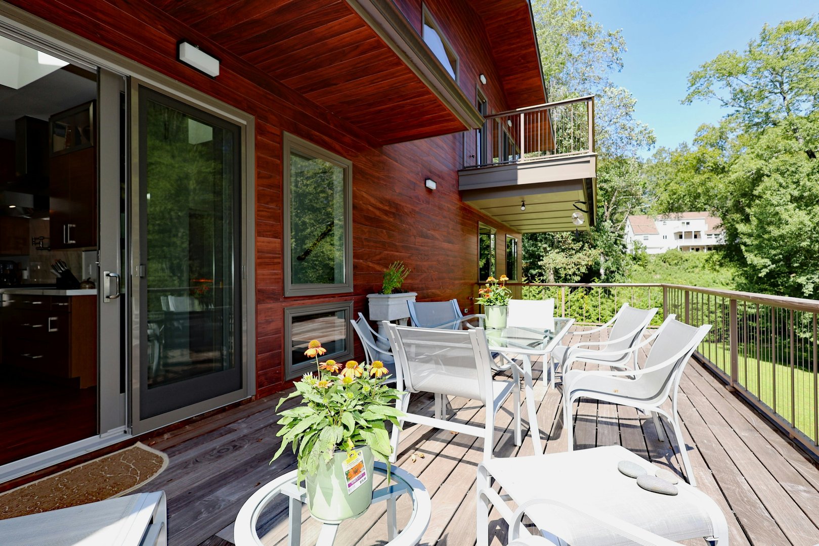 88 Green Lane Photo 12