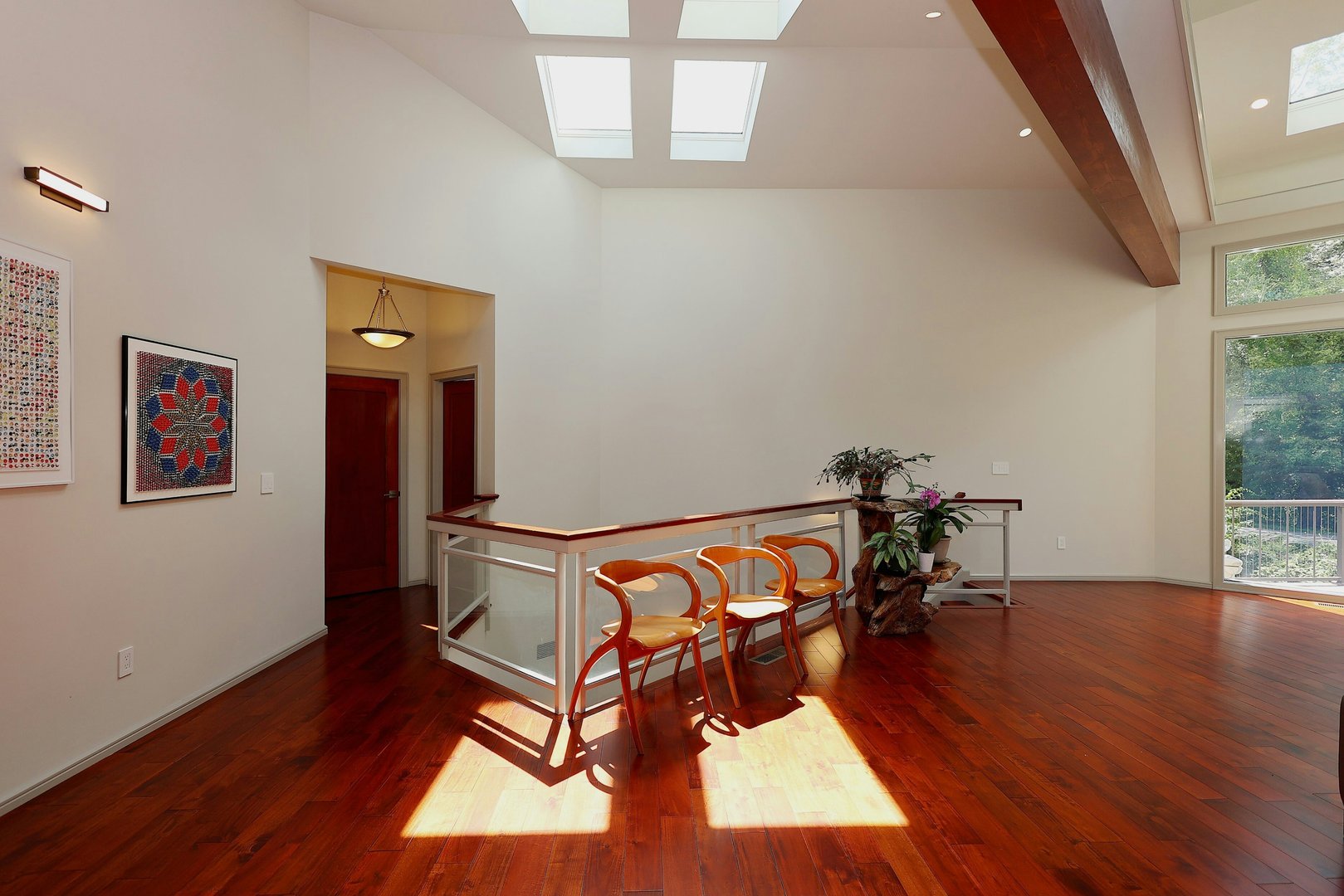 88 Green Lane Photo 15