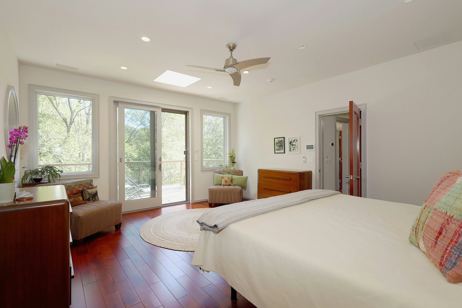 88 Green Lane Photo 20