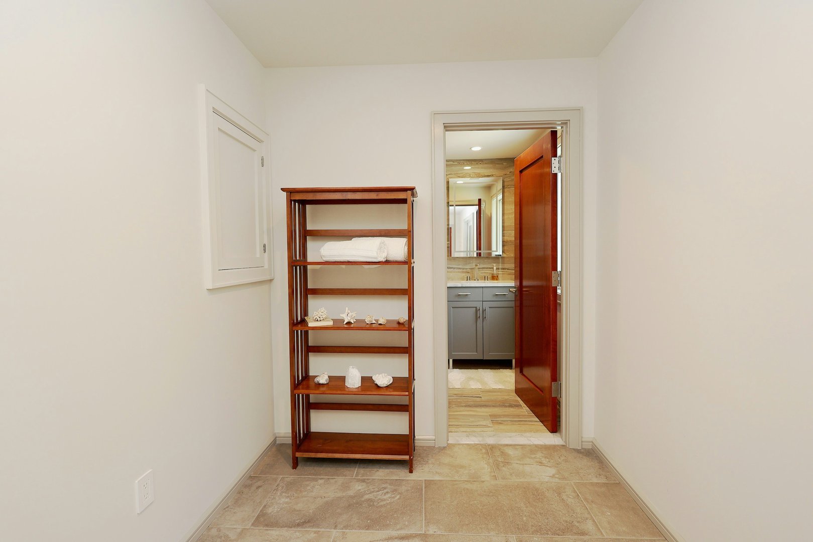 88 Green Lane Photo 29