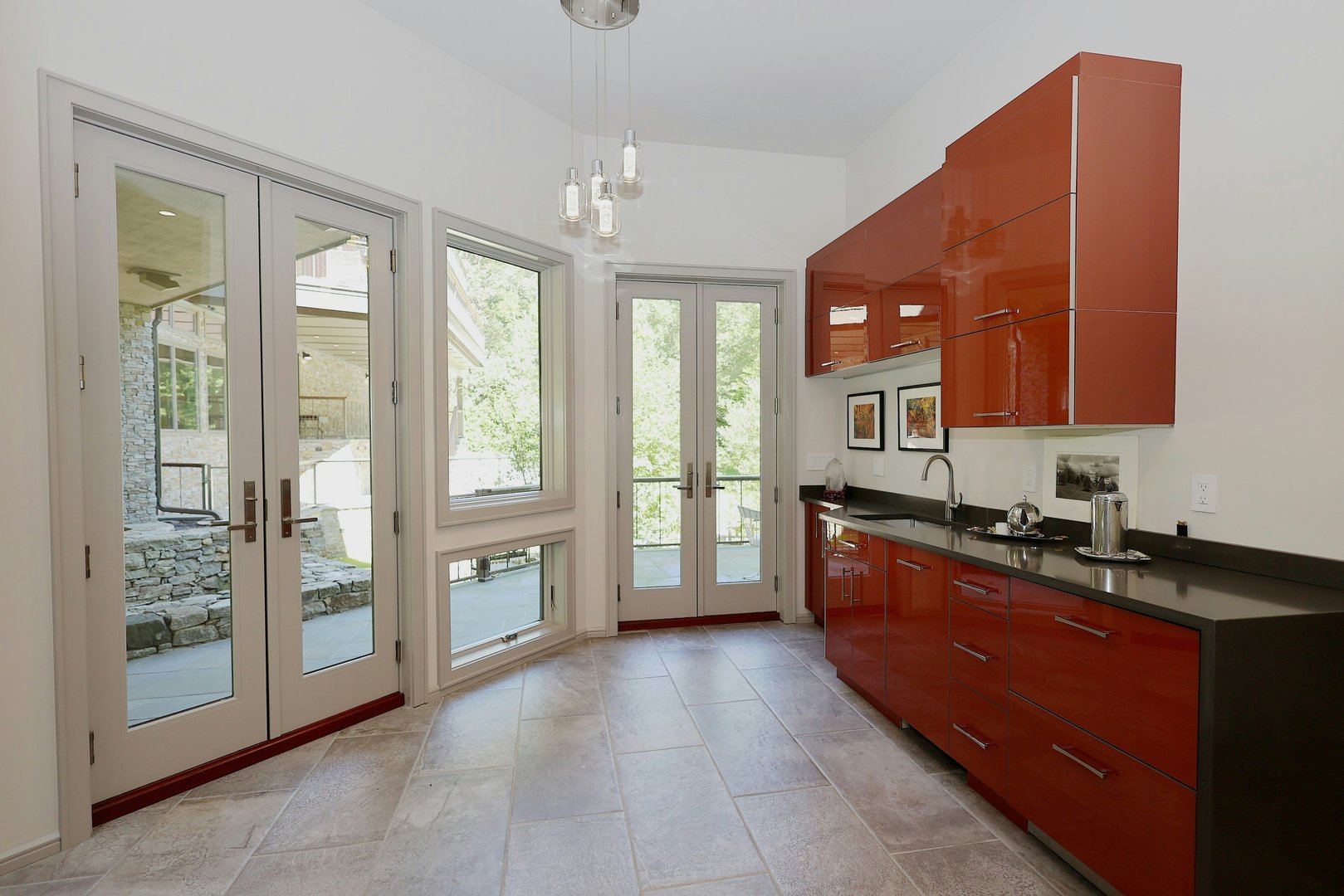 88 Green Lane Photo 32