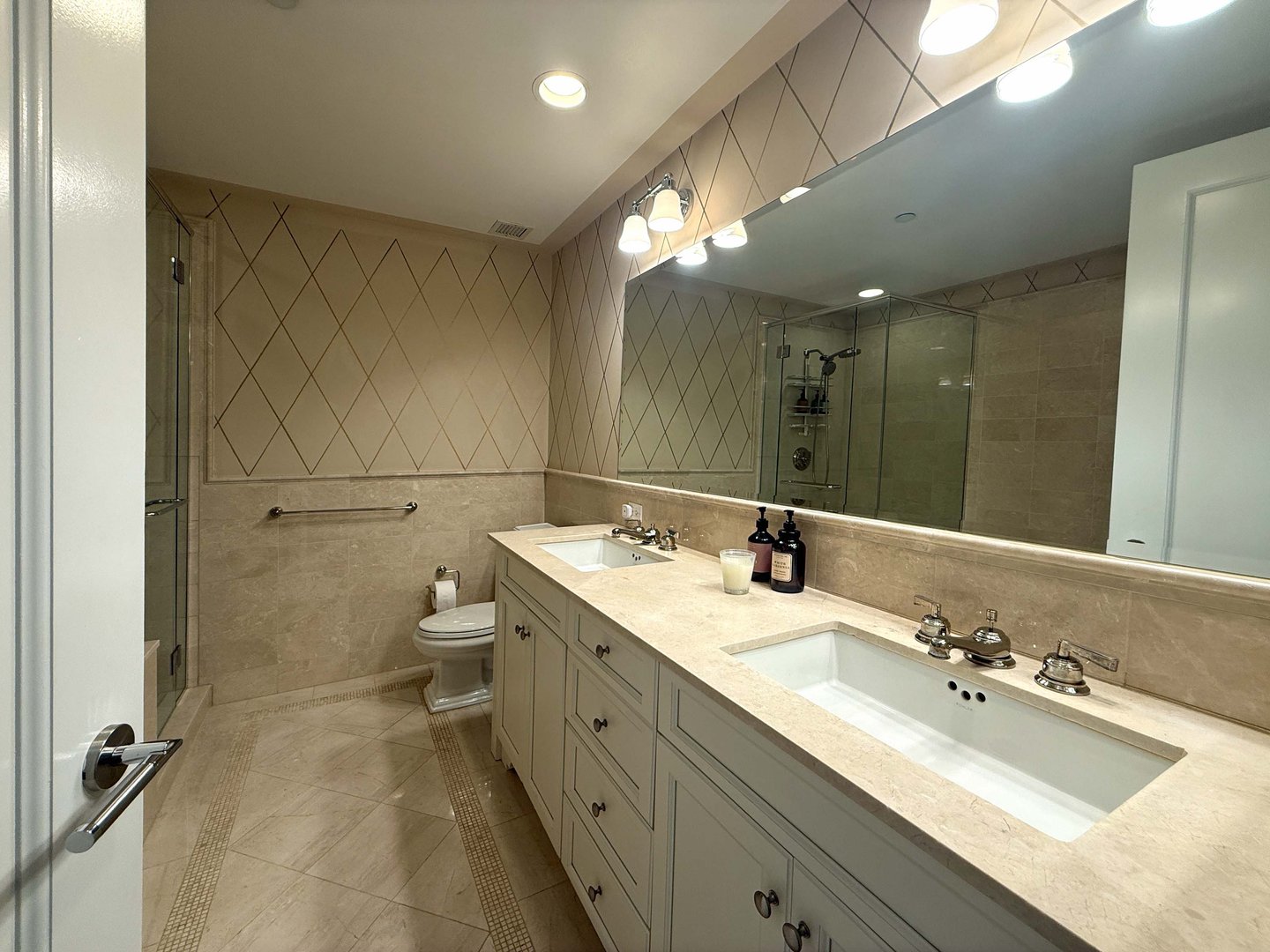 10 City Place  #PH2C Photo 4