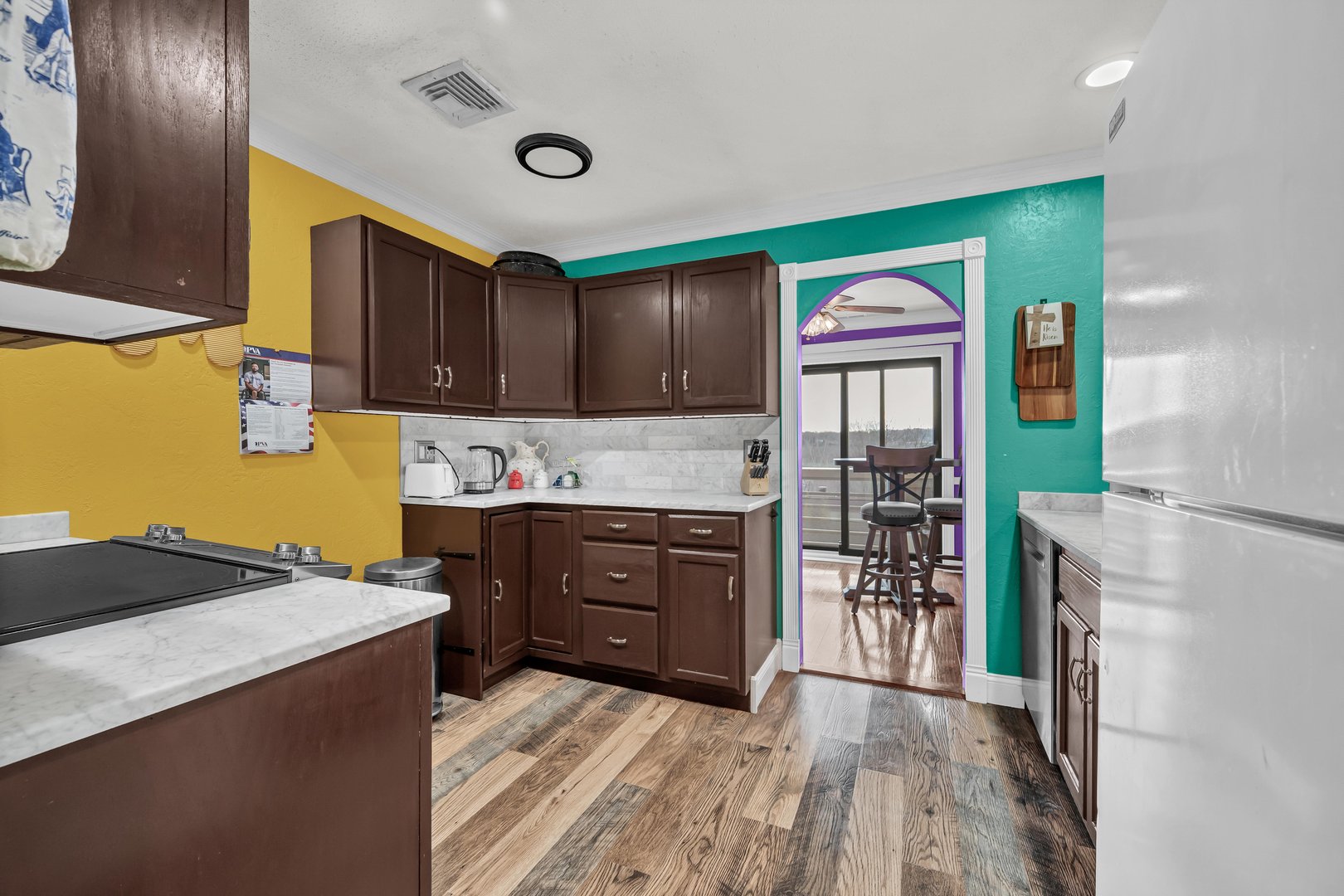 166 Old Brookfield Road  #18A6 Photo 9