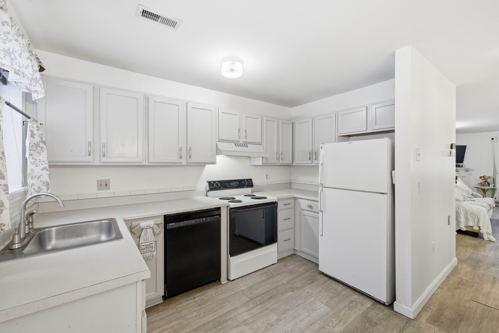 310 Boston Post Road  #76 Photo 12