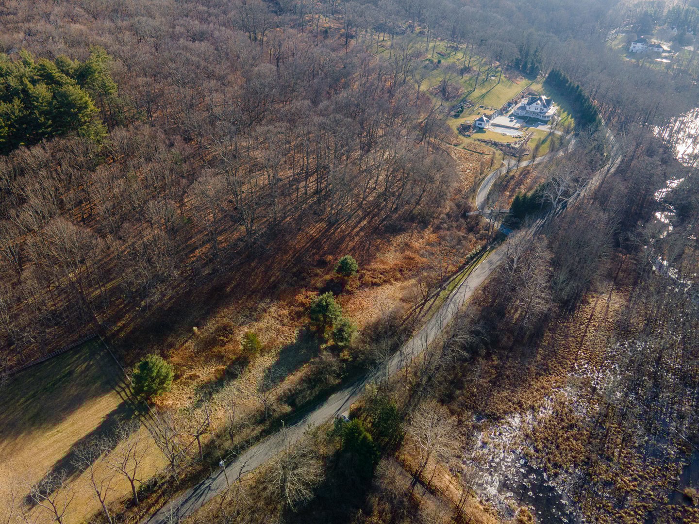 10 Sarles Street Photo 12