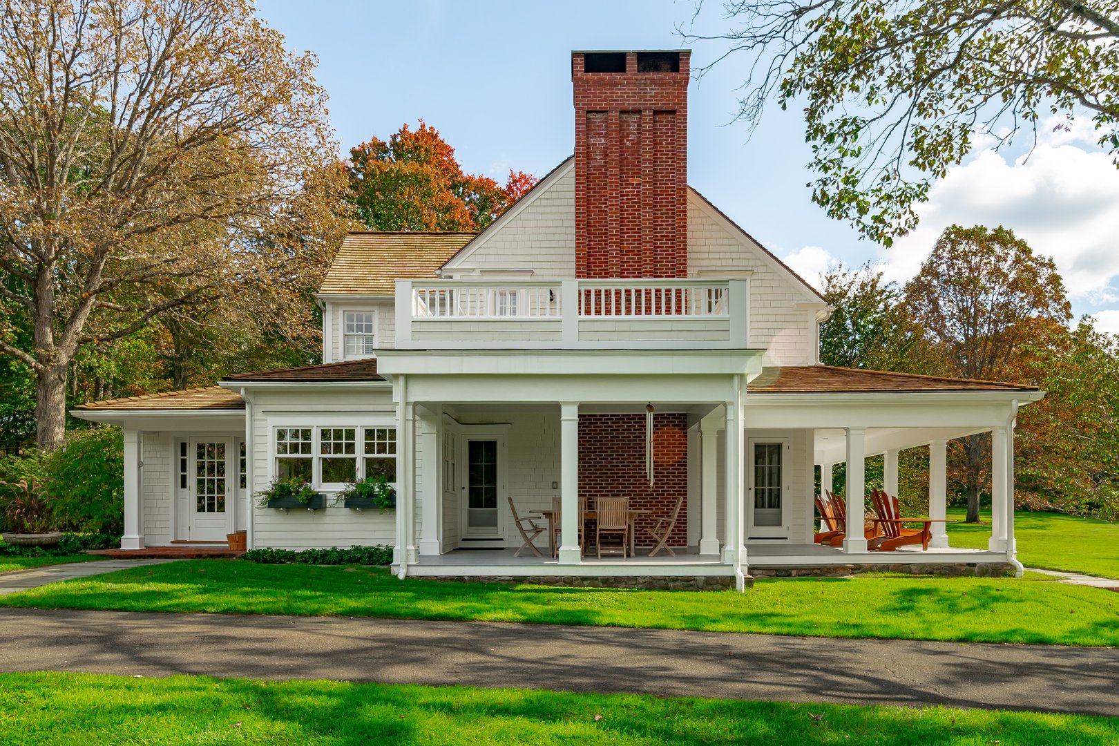 198 Hemlock Hill Road Photo 3