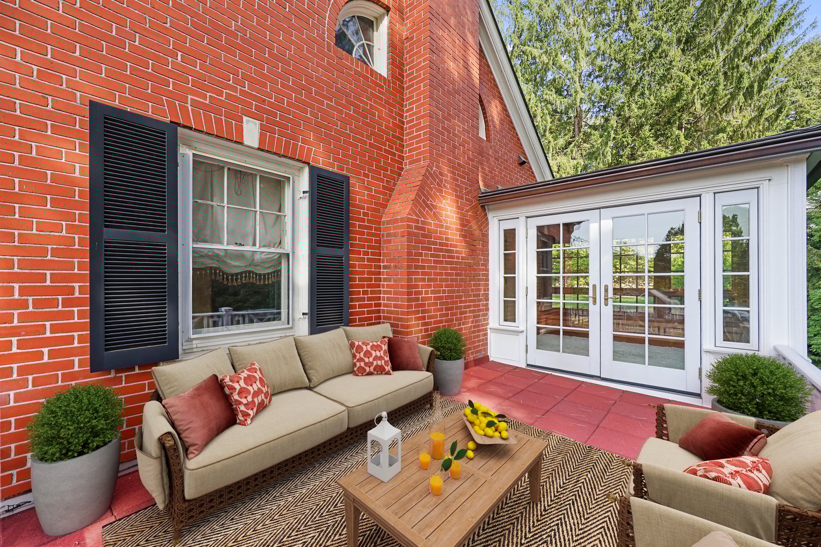 5 Crofut St Photo 44