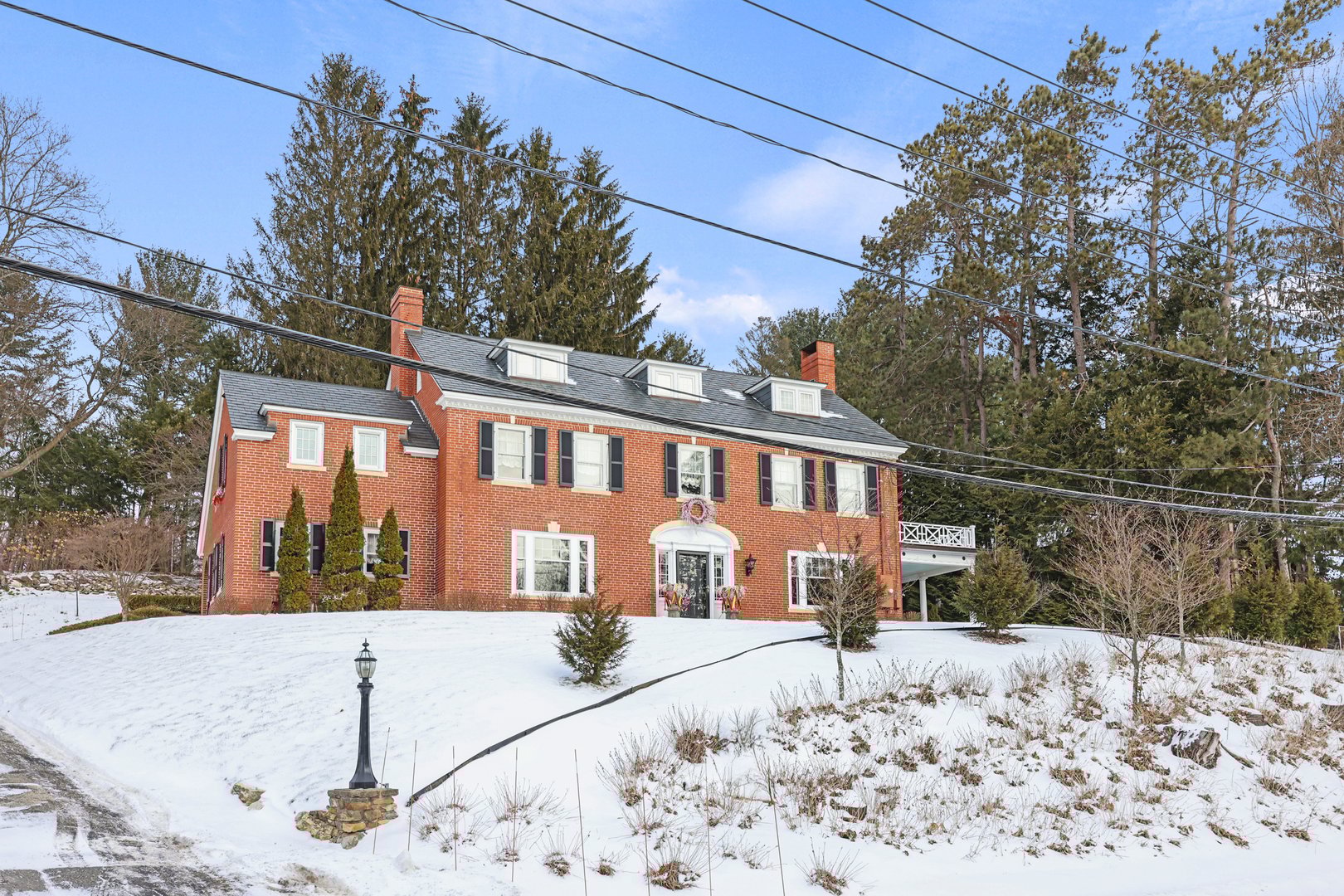 5 Crofut St Photo 69