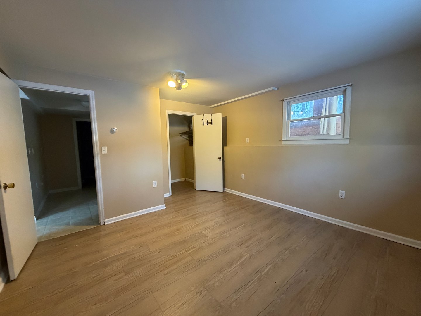 72 Johnson Road Photo 12