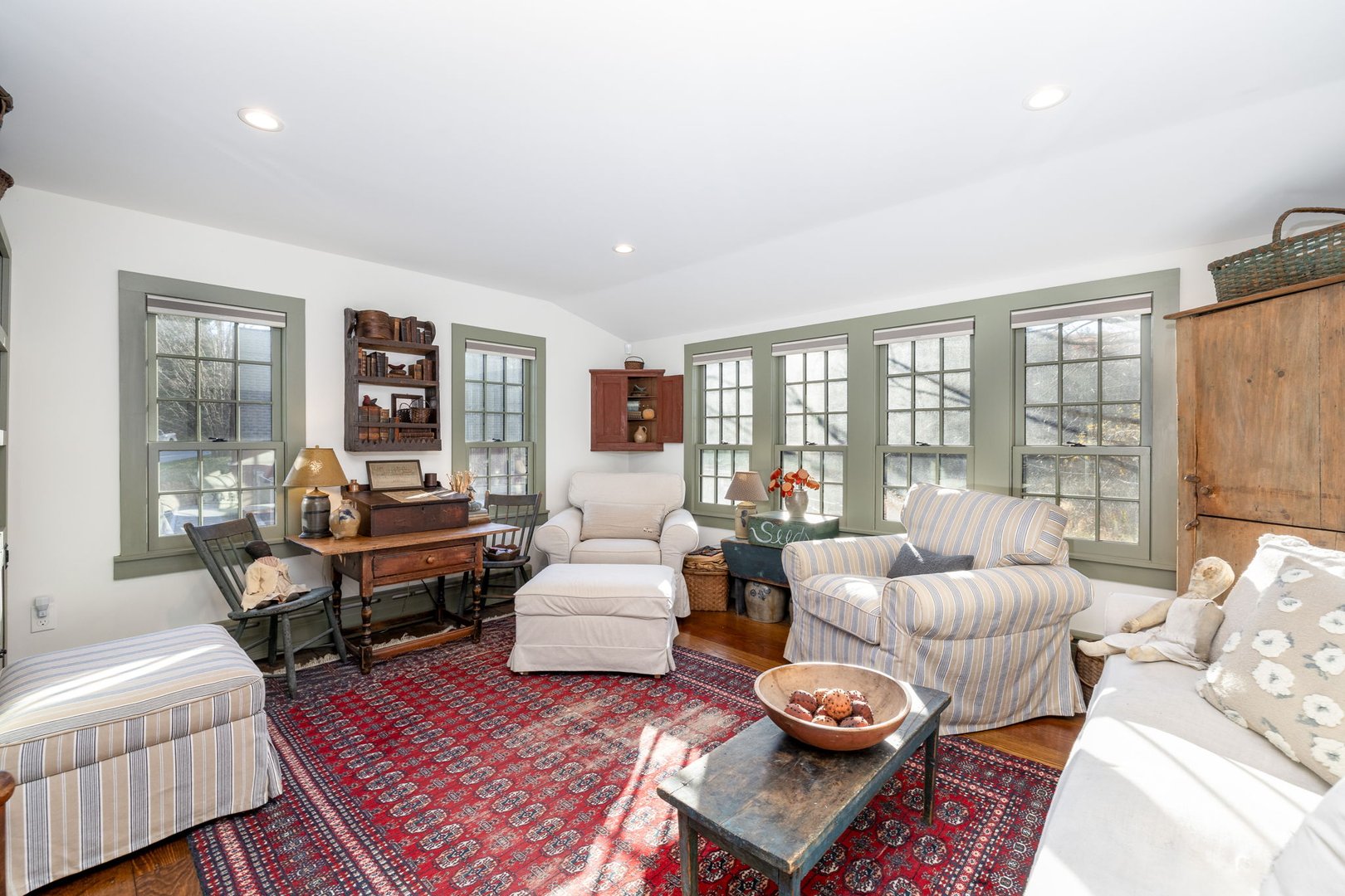 38 Old Turnpike Road Photo 11