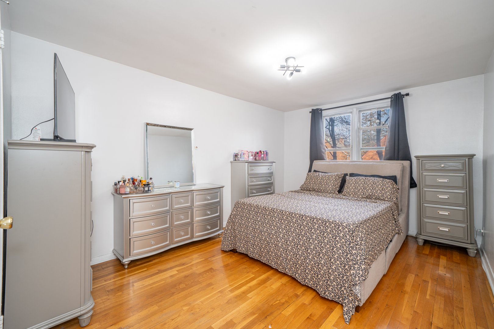 5775 Mosholu Avenue  #3A Photo 8