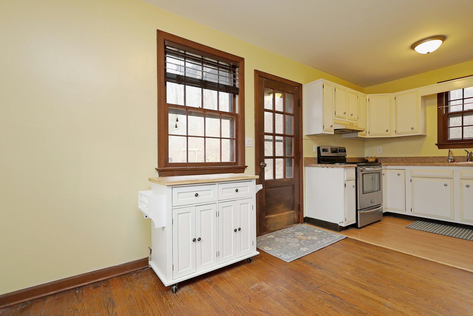 380 Newtown Turnpike Photo 7