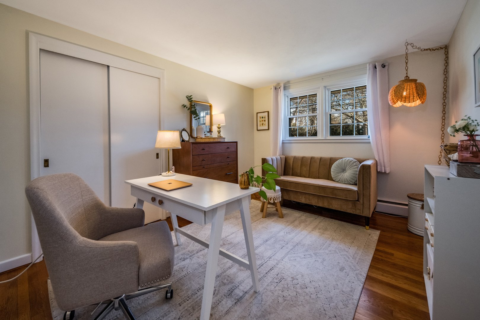 99 Maple Avenue Photo 13