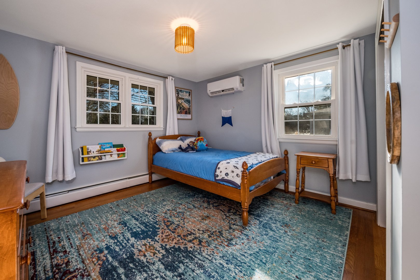 99 Maple Avenue Photo 14